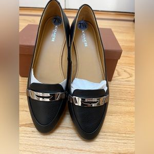 Coach Women's black loafers leather 7.5